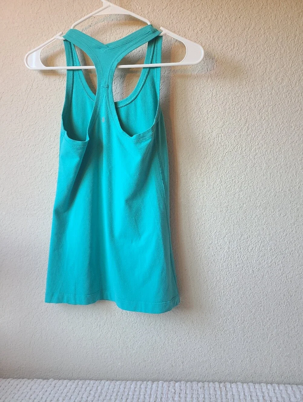 Lululemon Women's Racerback Tank Top in Teal Size 4